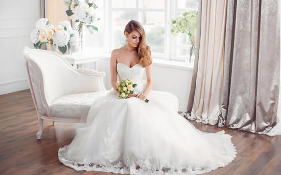 Como escolher o vestido de noiva perfeito para o casamento?